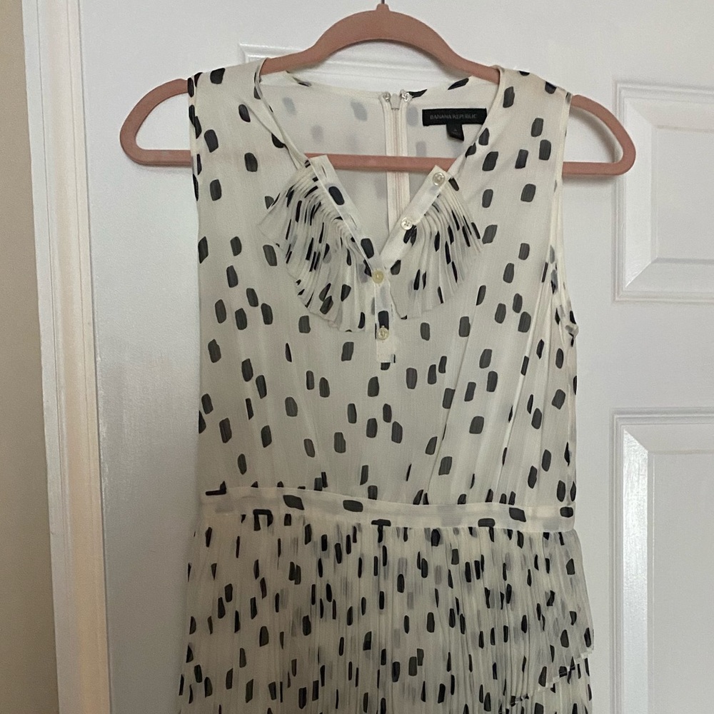Banana a Republic dress
